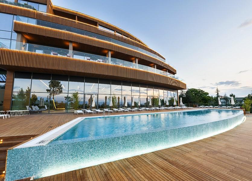 Tasigo Eskisehir Exterior photo The hotel's pool