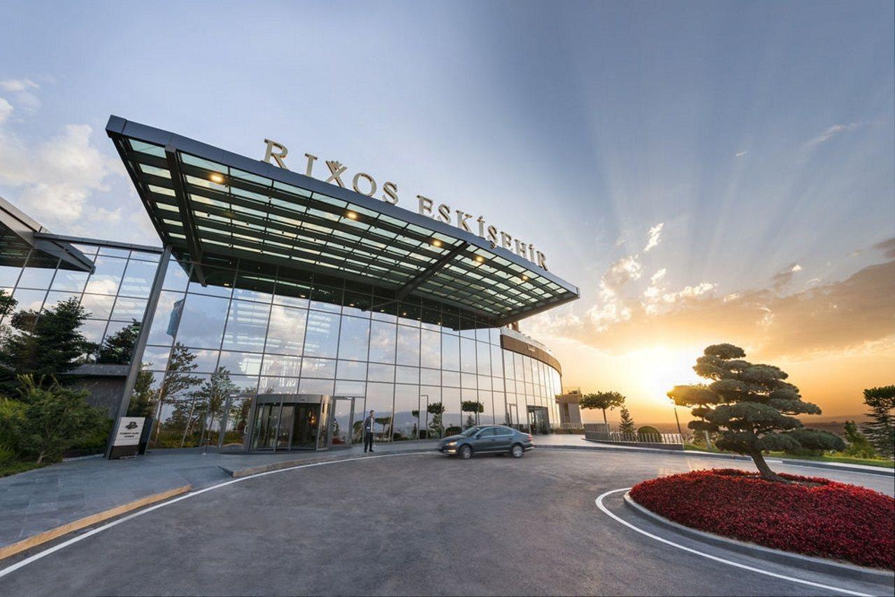 Tasigo Eskisehir Exterior photo The entrance of the airport
